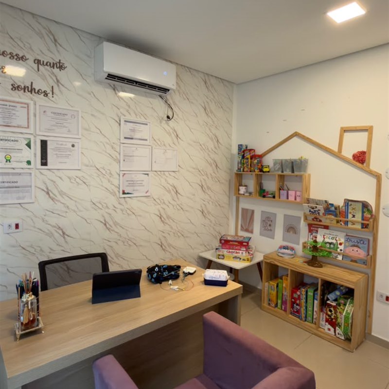 Sala de atendimento do Espaço Alfaneuro